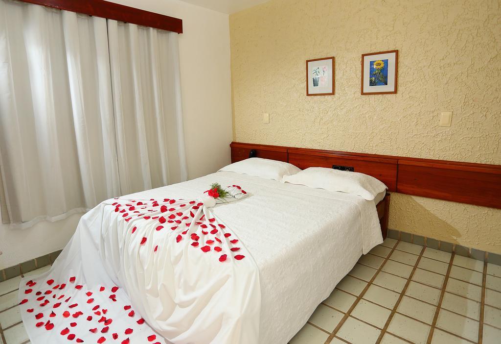Marlim Porto Hotel بورتو سيغورو المظهر الخارجي الصورة
